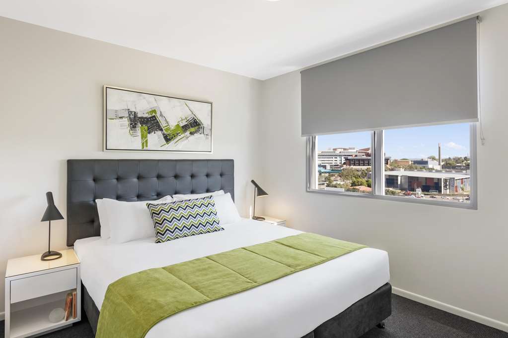 Oaks Woolloongabba Suites-guestroom-Guest Room,Suite,On-Site.jpg