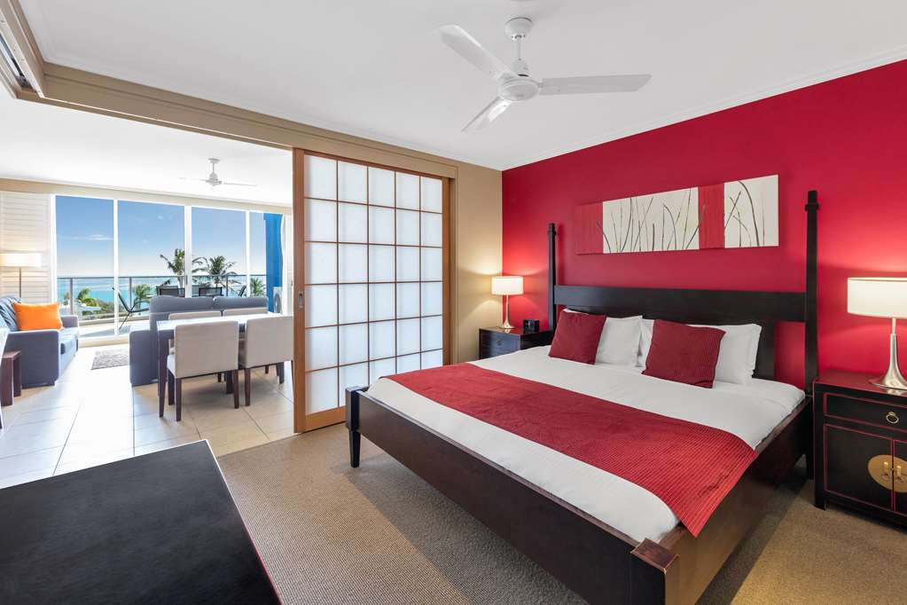 OAKS HERVEY BAY RESORT AND SPA-guestroom-Guest Room,On-Site.jpg