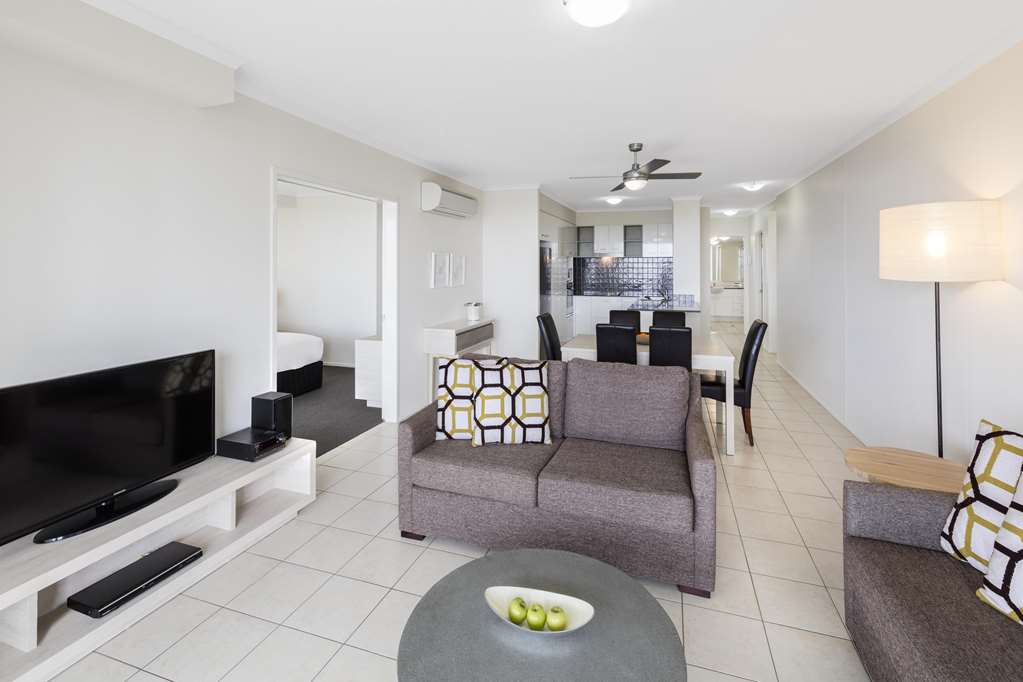 Oaks Seaforth Resort-guestroom-Guest Room,Guest Room Amenity,Kitchen/Kitchenette,On-Site.jpg