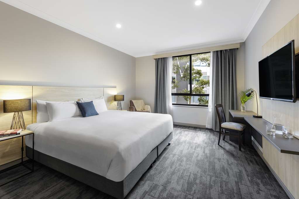 OAKS SYDNEY NORTH RYDE SUITES-guestroom-Guest Room,On-Site.jpg