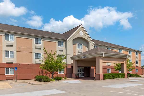 Exterior view - MainStay Suites Emporia - I-35, Exit 128