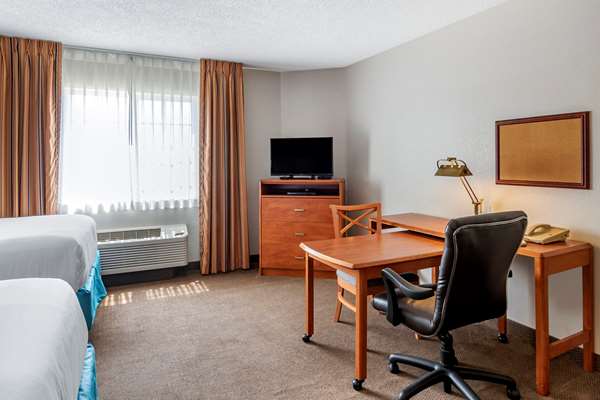  - MainStay Suites Emporia - I-35, Exit 128