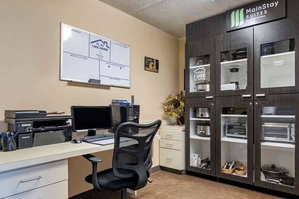 Conference Area - MainStay Suites Emporia - I-35, Exit 128