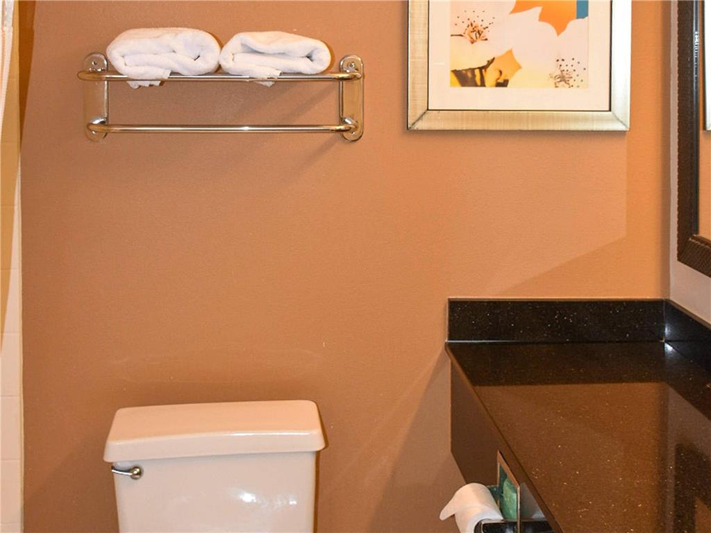 COMFORT INN AND SUITES TEXAS CITY I-guestroom-Guest Room,Bathroom,On-Site.jpg