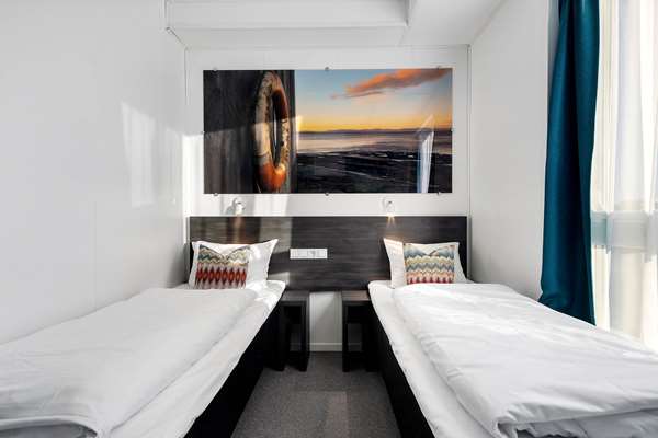 2 Single Beds, Non-Smoking, Economy Room, Sea View, Wi-Fi, Full Breakfast