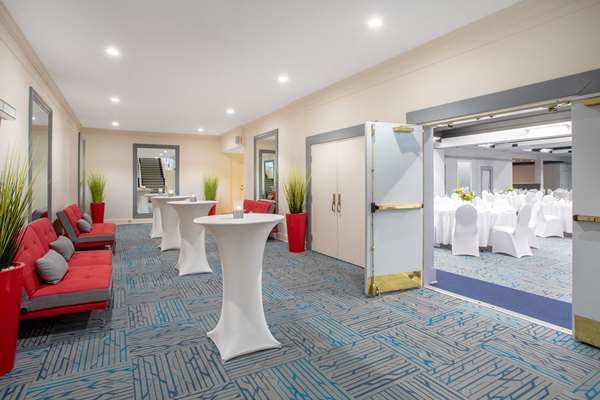  - Quality Inn & Conference Centre Central Kingston