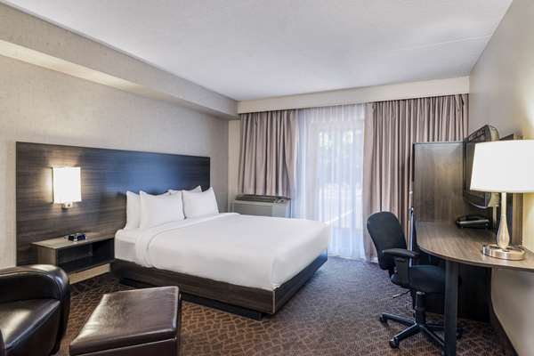  - Quality Inn & Conference Centre Central Kingston