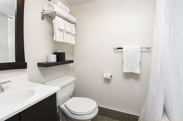  - Quality Inn & Conference Centre Central Kingston