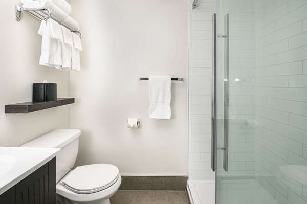  - Quality Inn & Conference Centre Central Kingston