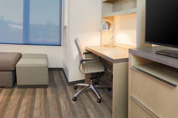  - Hyatt House Hotel Davis - I-80, Exit 72