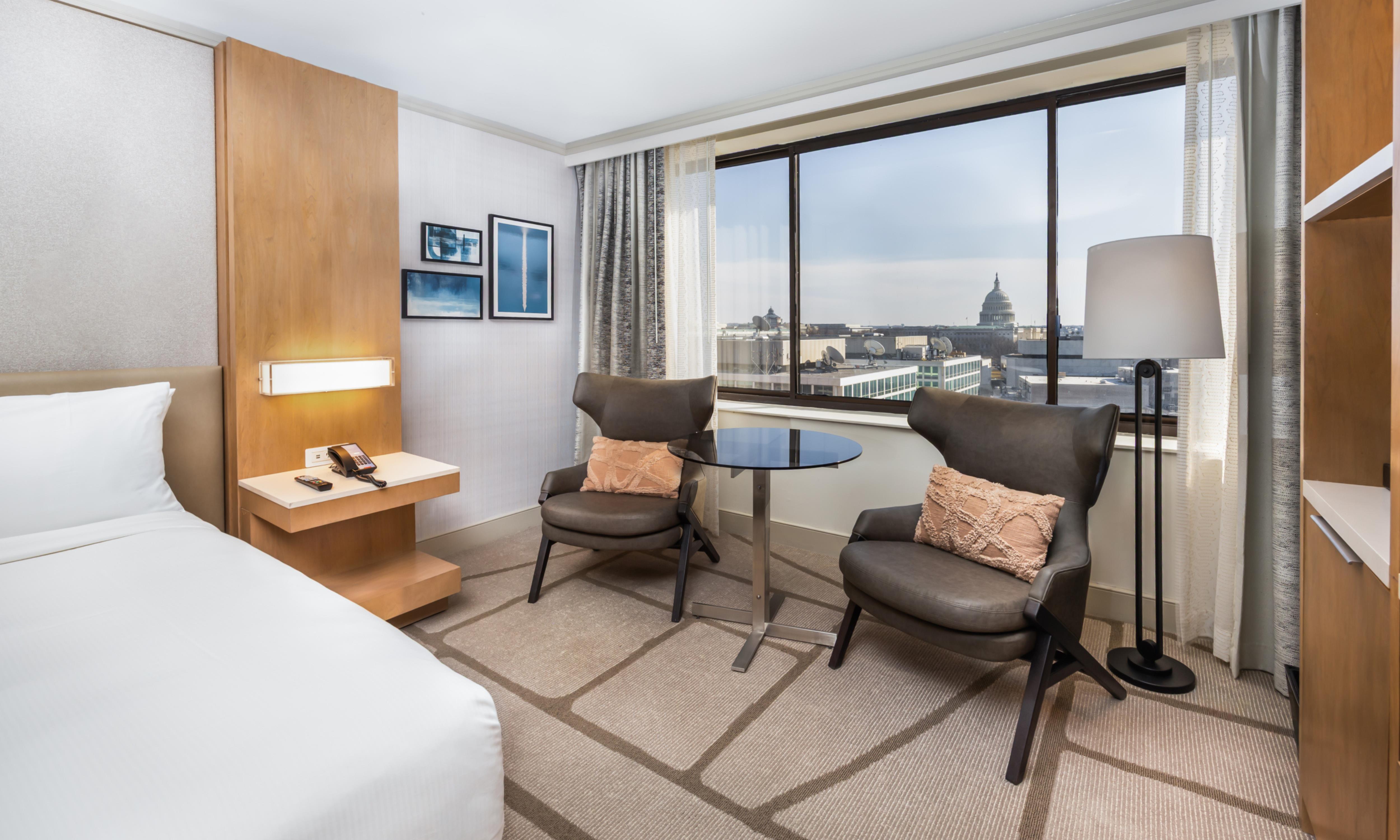 Hilton Washington DC Capitol Hill Room Type - 1 KING CAPITOL VIEW