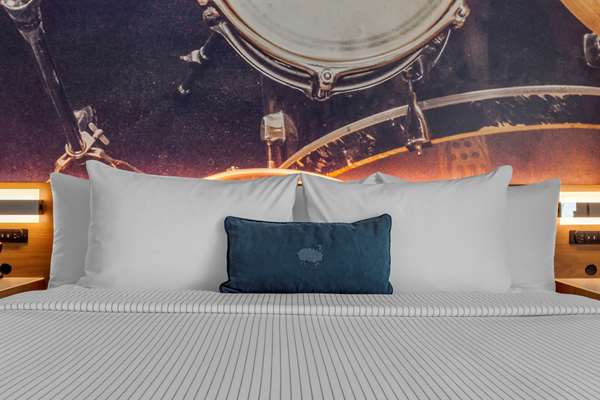 Suite - Cambria Hotel Airport Austin