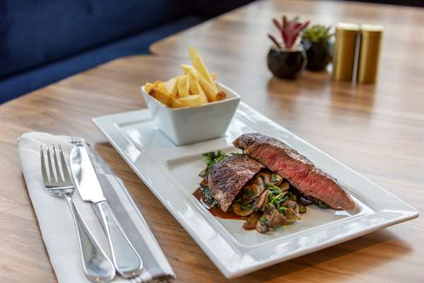 Restaurant - Cambria Hotel Airport Austin