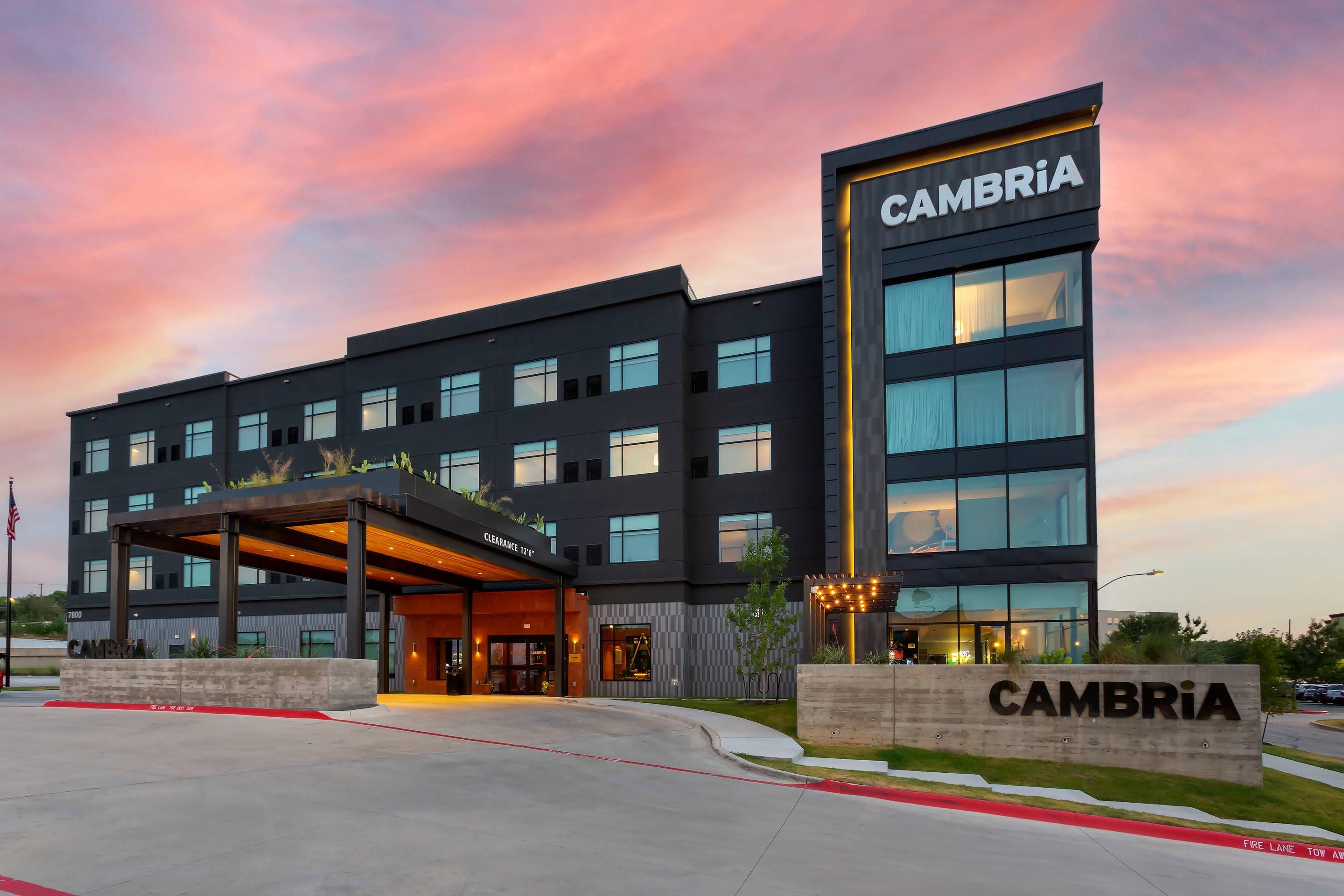 Hotel at night | Cambria Hotel Austin Airport