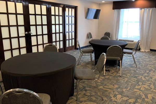  - Wingate by Wyndham Ridgeland - I-55, Exit 103