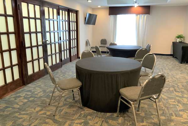  - Wingate by Wyndham Ridgeland - I-55, Exit 103