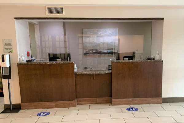  - Wingate by Wyndham Ridgeland - I-55, Exit 103