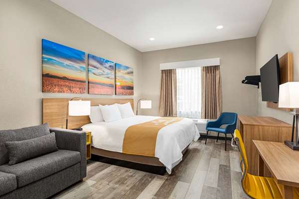  - Days Inn & Suites Greater Tomball