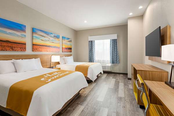  - Days Inn & Suites Greater Tomball