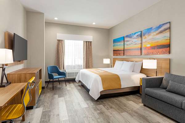 Suite - Days Inn & Suites Greater Tomball