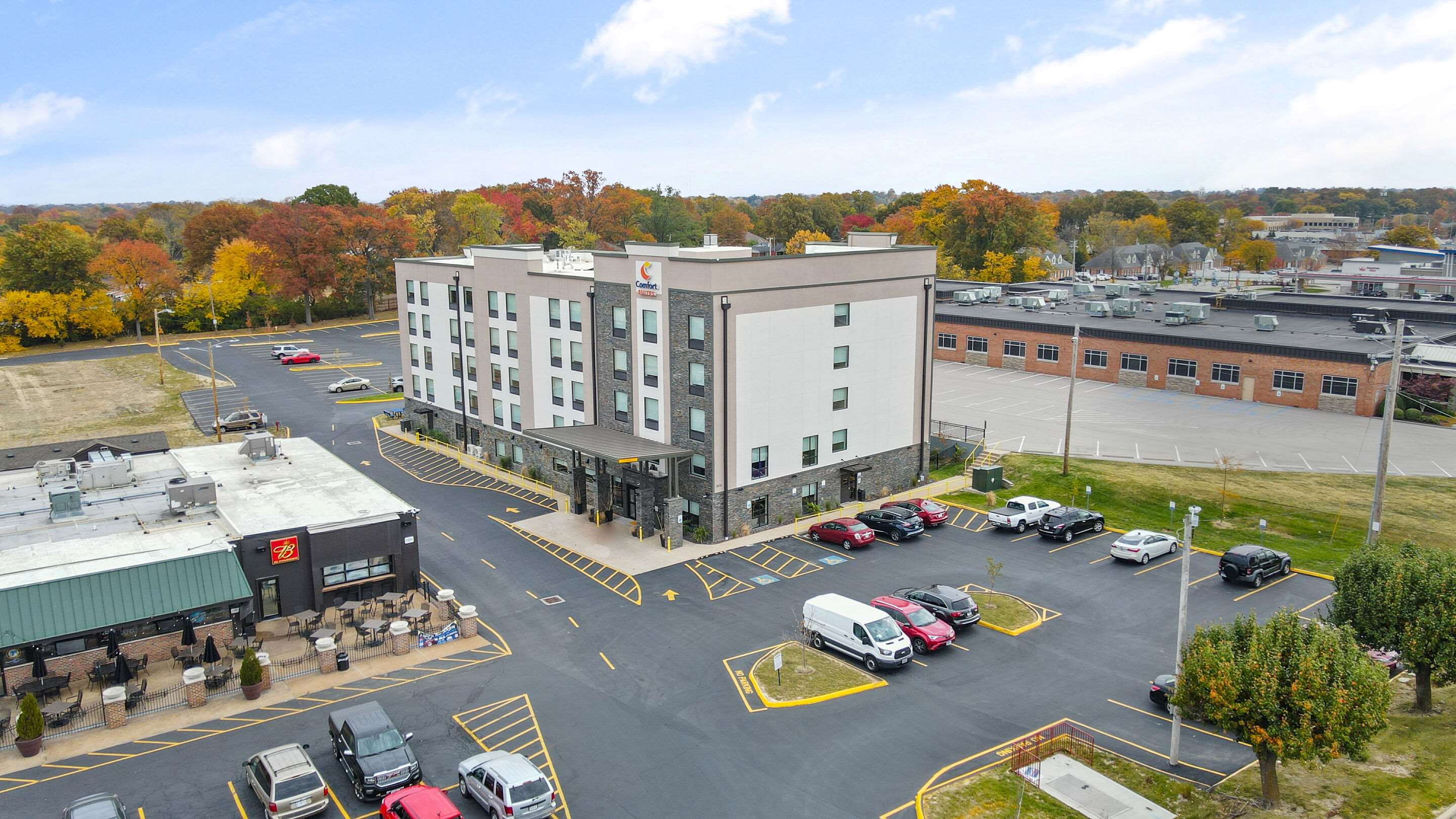 Hotel exterior | Comfort Suites St. Louis - Sunset Hills