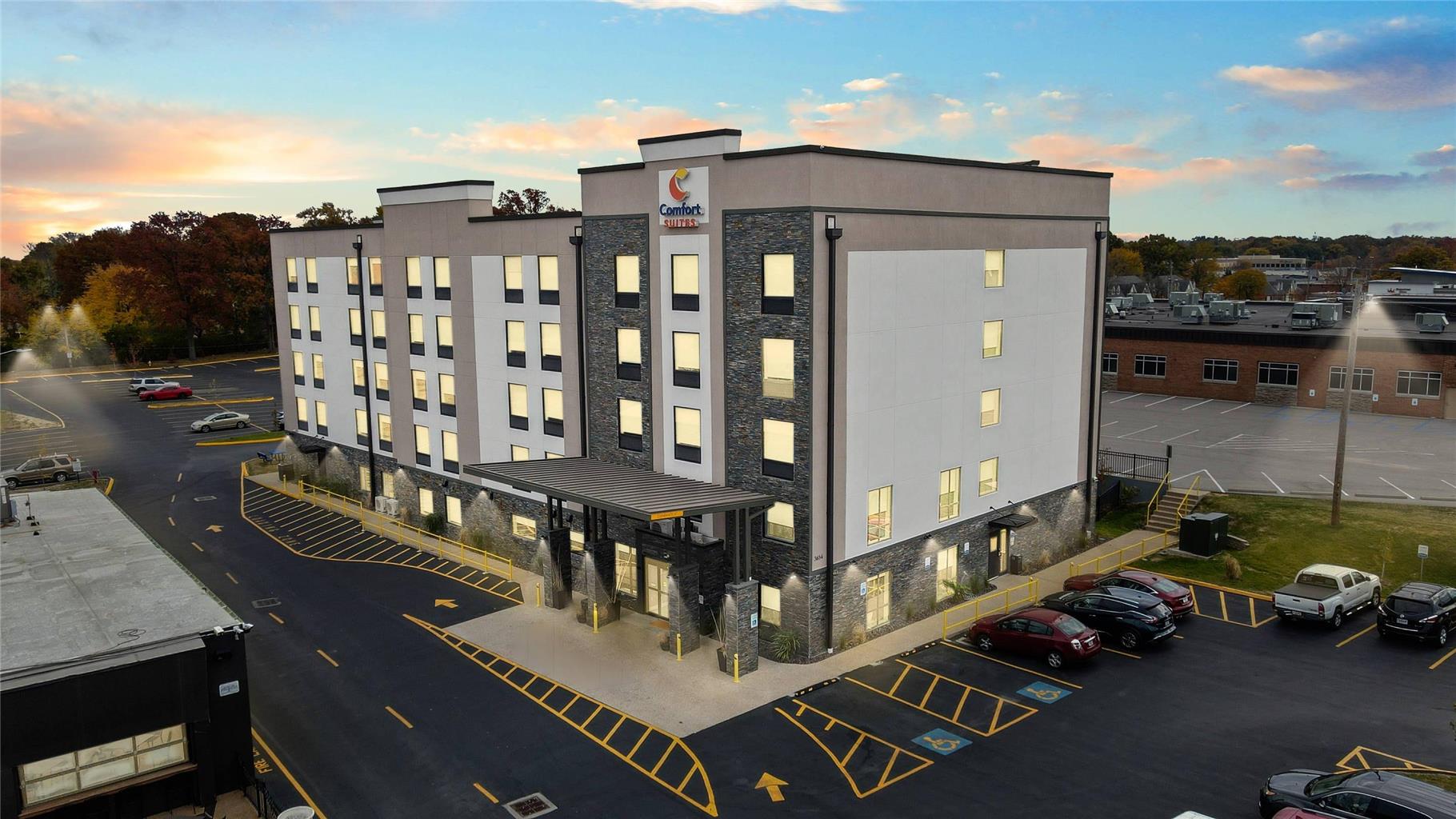 Comfort Suites Saint Louis