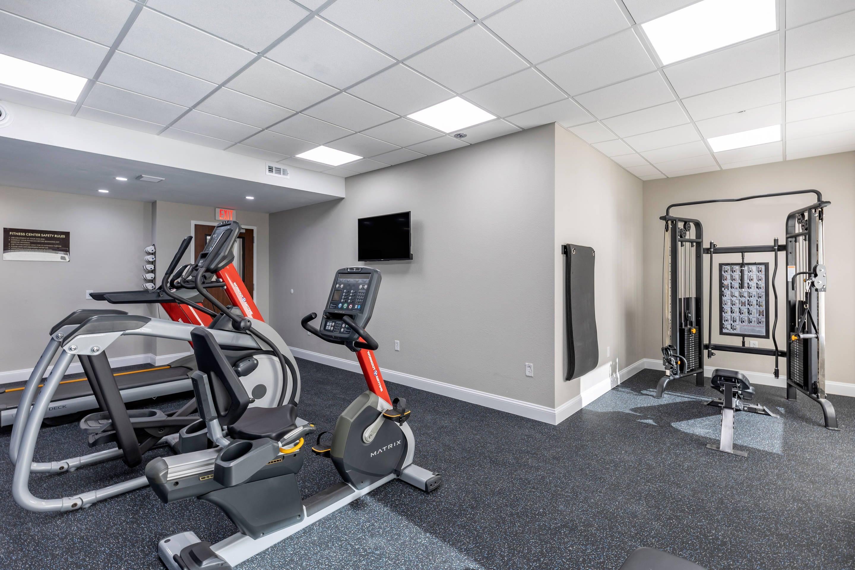 Fitness center | Comfort Suites St. Louis - Sunset Hills