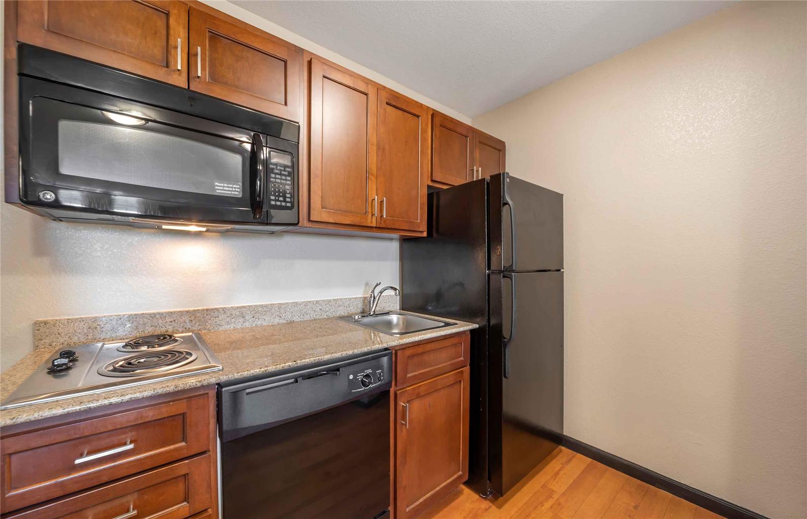 EXTENDED STAY AMERICA SUITES-guestroom-Guest Room,Guest Room Amenity,Kitchen/Kitchenette,On-Site.jpg