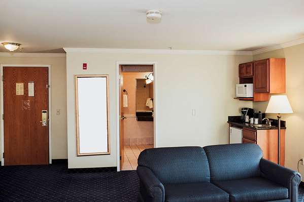 - Ramada Hotel Yakima - I-82, Exit 33