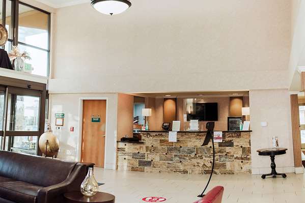  - Ramada Hotel Yakima - I-82, Exit 33