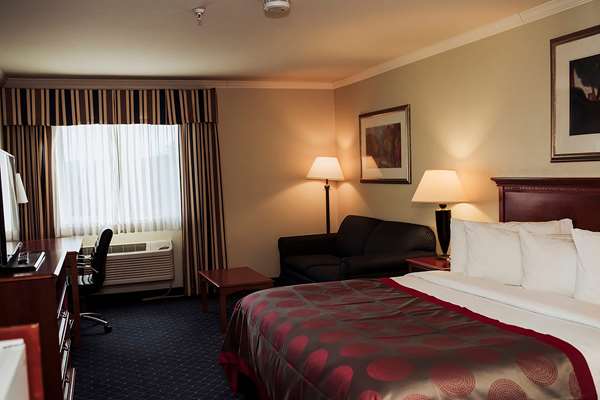  - Ramada Hotel Yakima - I-82, Exit 33