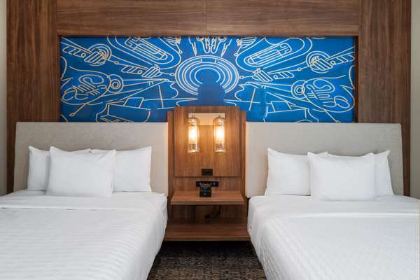  - La Quinta Inn & Suites Downtown Nashville - I-24, Exit 49