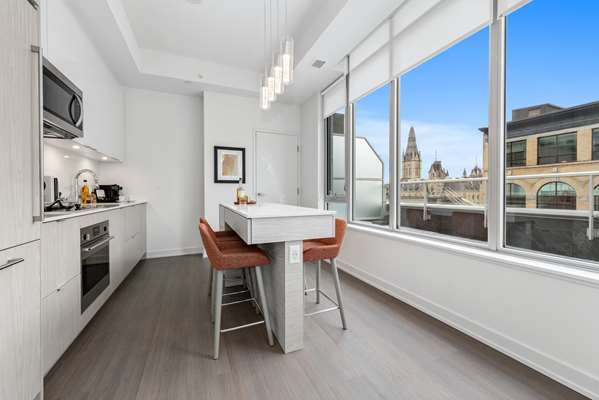  - reStays Hotel Downtown Ottawa