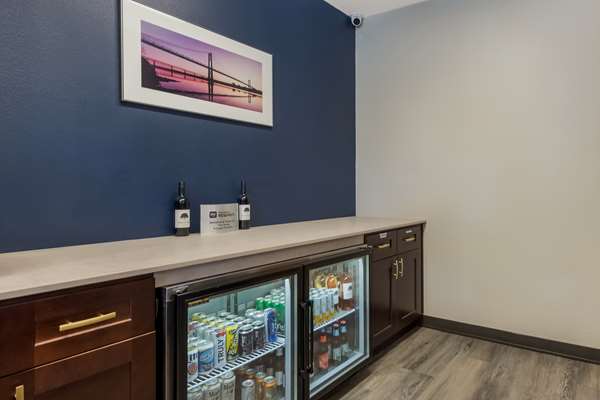 Amenities - SureStay Plus Hotel by Best Western Highland