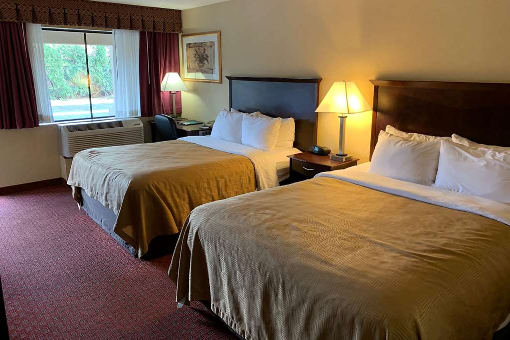 Days Inn by Wyndham Blythe Room Type - 2 Queen Beds, One-Bedroom, Suite, Non-Smoking