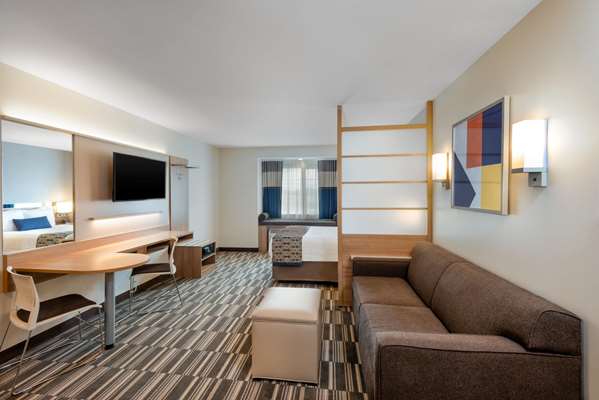  - Microtel Inn & Suites by Wyndham Farmington