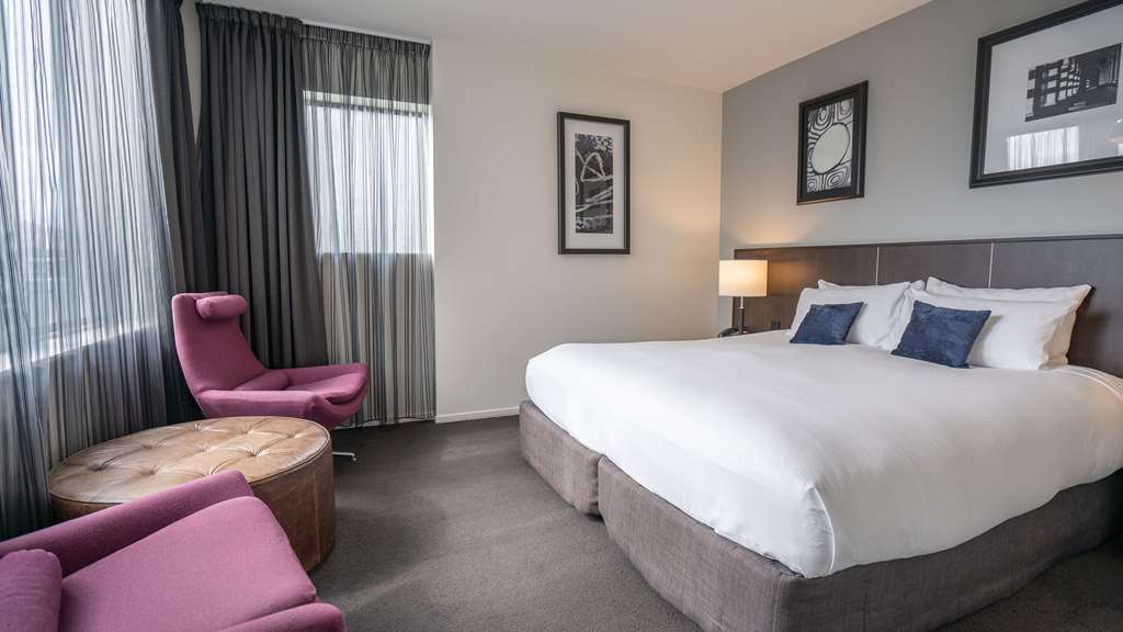 SCENIC HOTEL DUNEDIN CITY-guestroom-Guest Room,Suite,On-Site.jpg