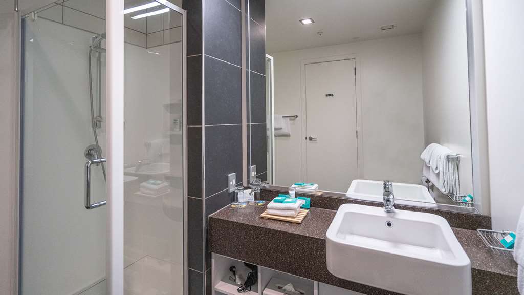 SCENIC HOTEL DUNEDIN CITY-guestroom-Guest Room,On-Site.jpg