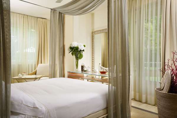 HOTEL VILLA ROMA IMPERIALE - Photo 17