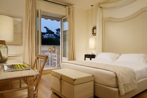 HOTEL VILLA ROMA IMPERIALE - Photo 21