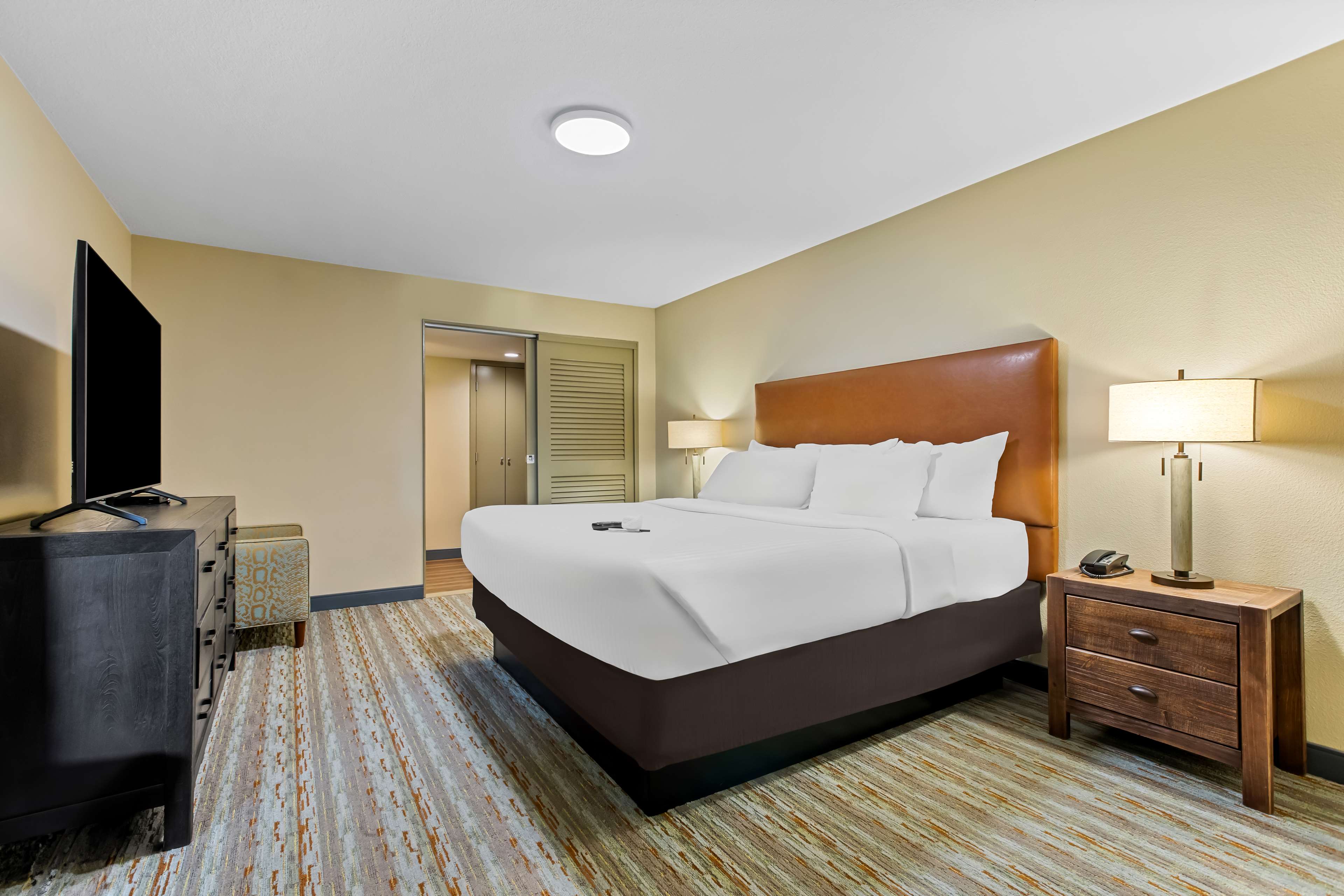Best Western Downtown Casper Hotel - Tap to explore photos