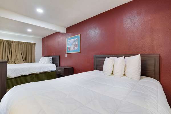  - Econo Lodge Needles - I-40, Exit 142