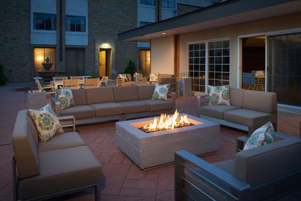  - Kensington Hotel Ann Arbor - I-94, Exit 177