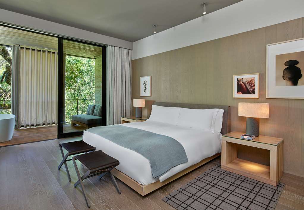 Guest photo