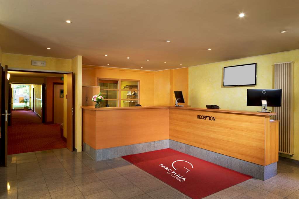 Hotel Parc Plaza