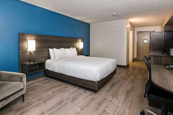  - Comfort Suites Kingston