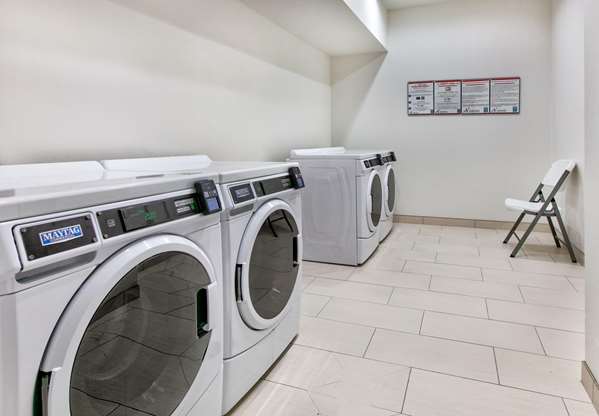 Amenities - La Quinta Inn & Suites Terrell - I-20, Exit 498