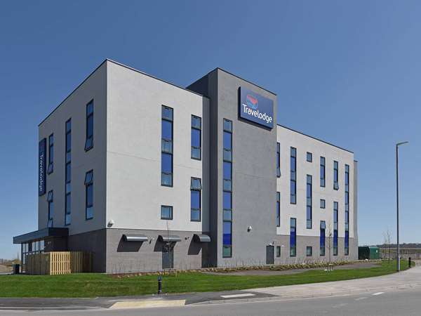 On-Site,Outdoor/Exterior,Exterior View of Building