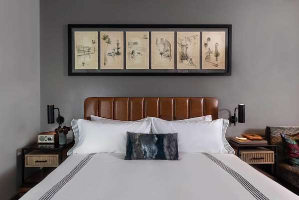  - Thompson Hotel Historic District Savannah