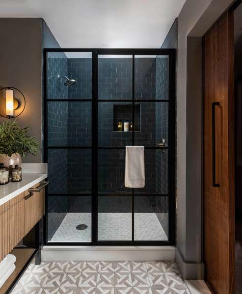  - Thompson Hotel Historic District Savannah